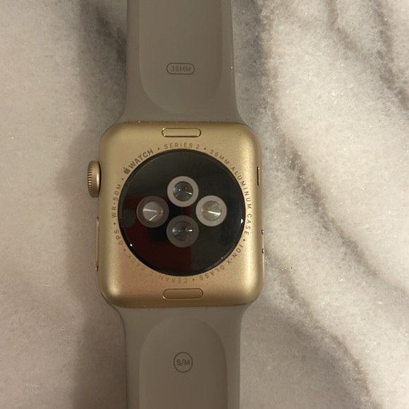 Apple Watch Series 2 - Picture 5 of 7